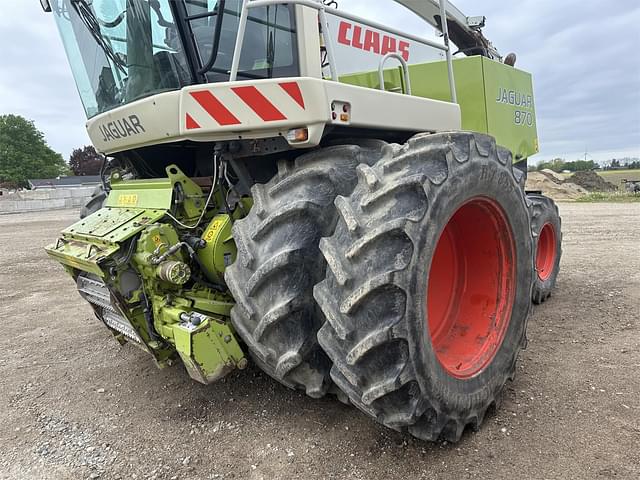 Image of CLAAS Jaguar 870 equipment image 2