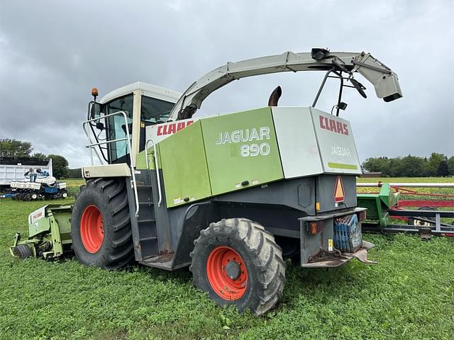 Image of CLAAS Jaguar 890 equipment image 2