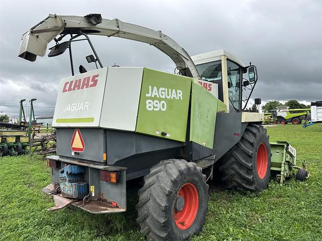 Image of CLAAS Jaguar 890 equipment image 3