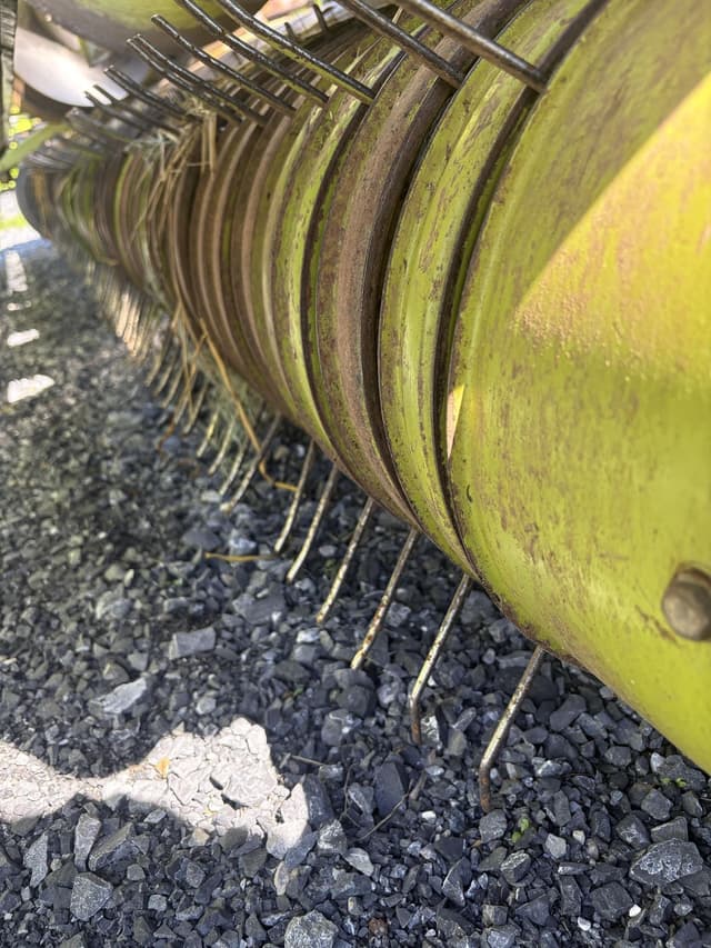 Image of CLAAS PU380 HD equipment image 3