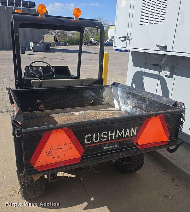 Image of Cushman Truckster equipment image 3