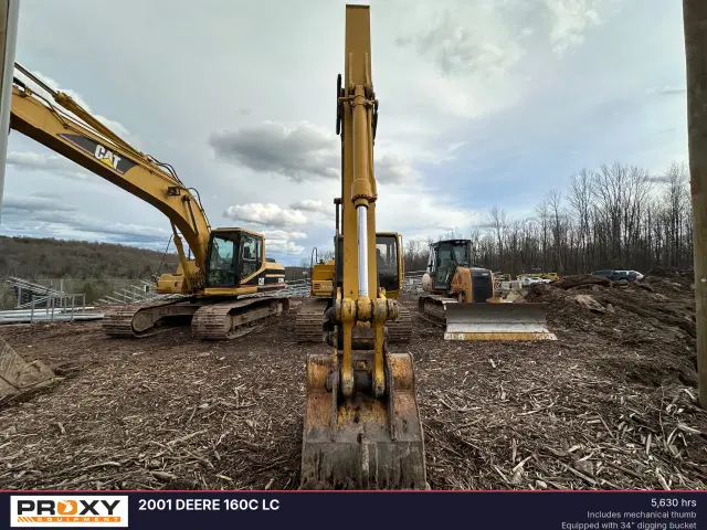 Image of John Deere 160C LC equipment image 2