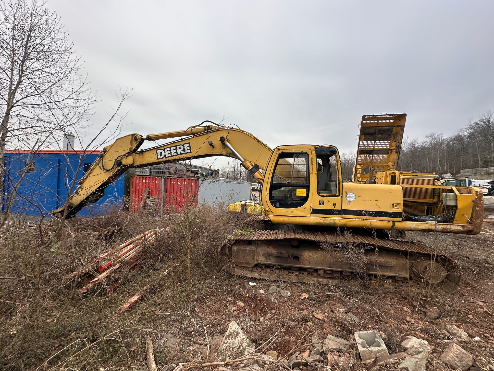 2001 John Deere 330LC Equipment Image0