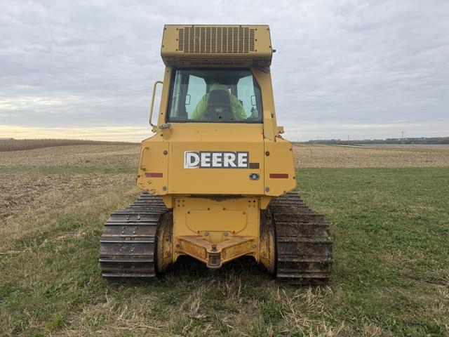 Image of John Deere 700H equipment image 4