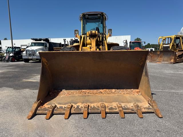 Image of John Deere 744H equipment image 1