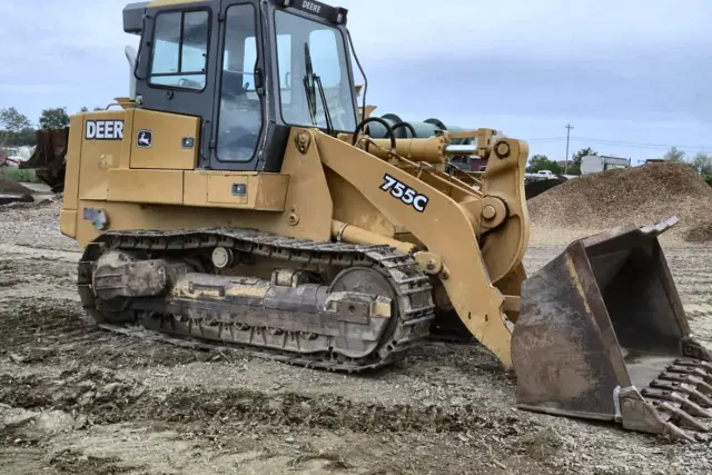 Image of John Deere 755C equipment image 4