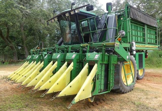 Image of John Deere 9976 equipment image 2