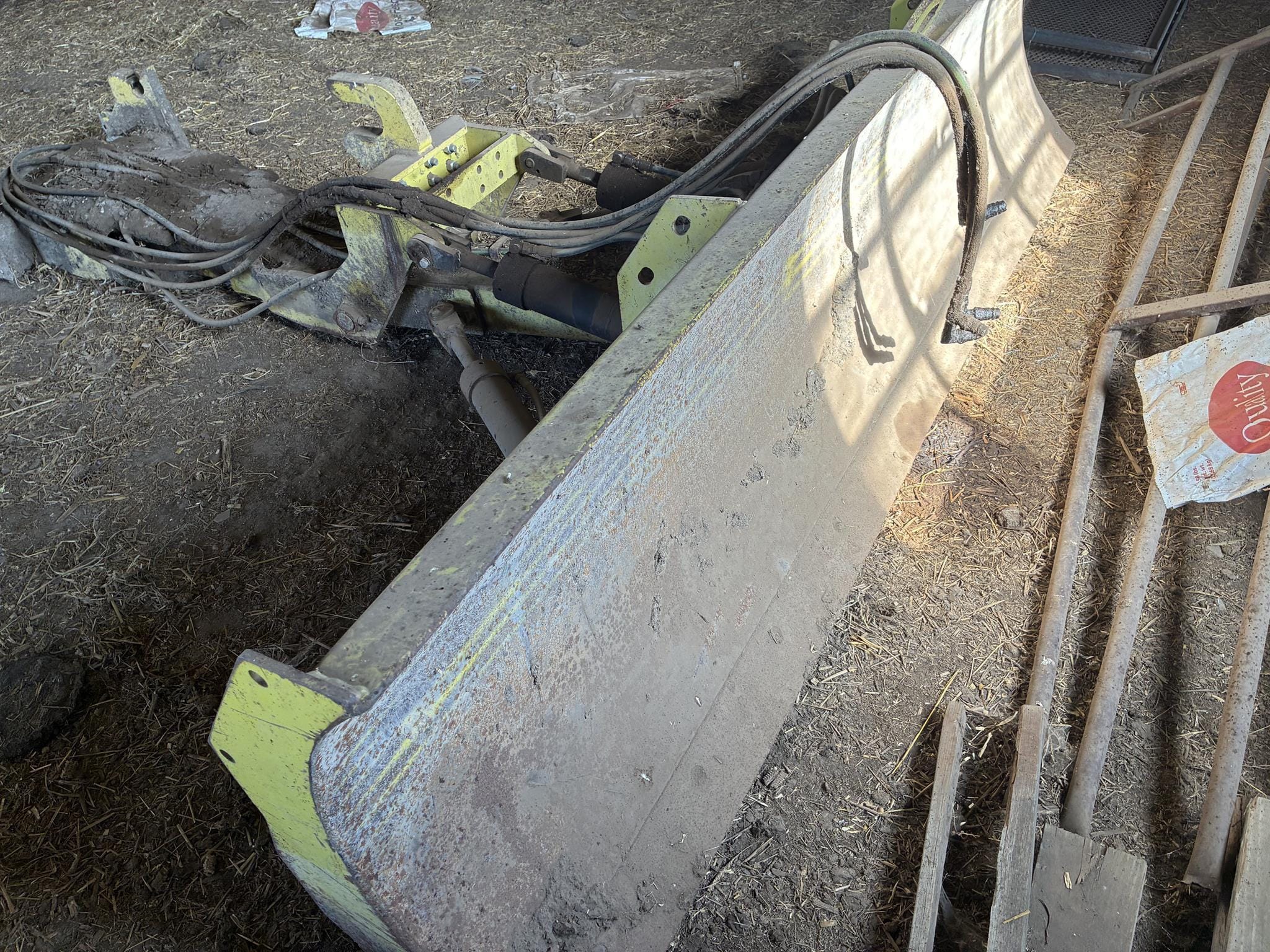 2001 Degelman 10-46/57 Equipment Image0