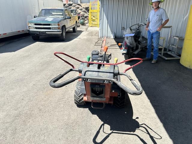 Image of Ditch Witch 1230 equipment image 3