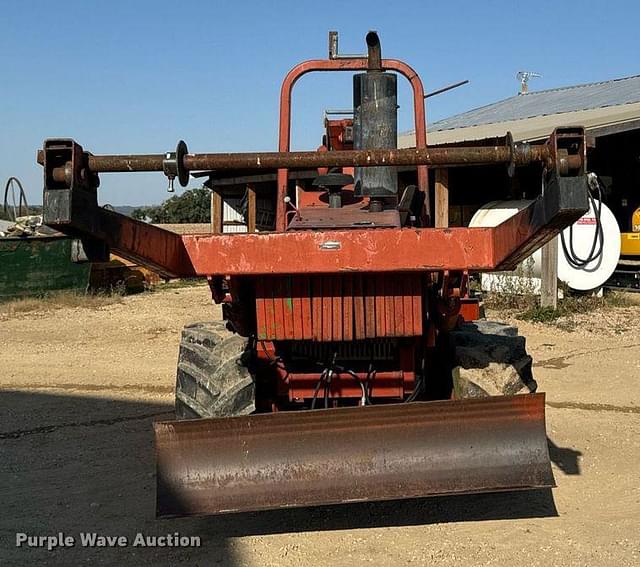 Image of Ditch Witch 8020T equipment image 1