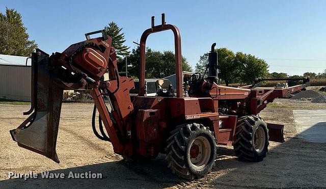 Image of Ditch Witch 8020T equipment image 4