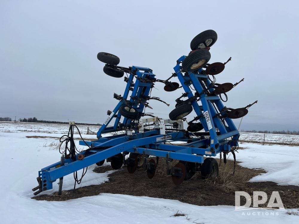 2001 DMI 5250 Equipment Image0