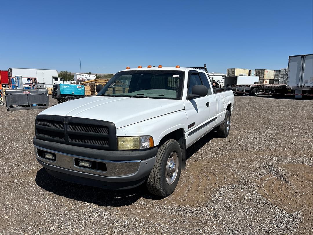 Image of Dodge Ram 2500 Primary image