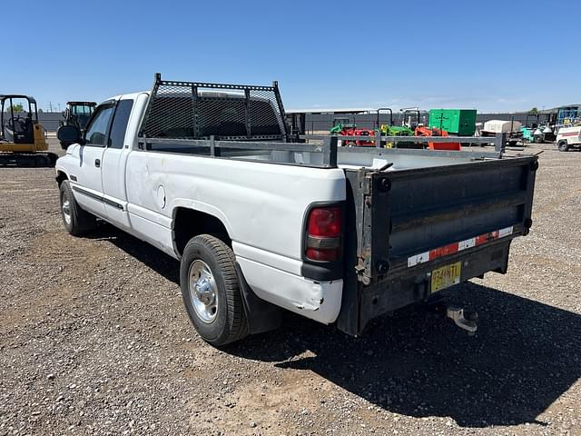 Image of Dodge Ram 2500 equipment image 1