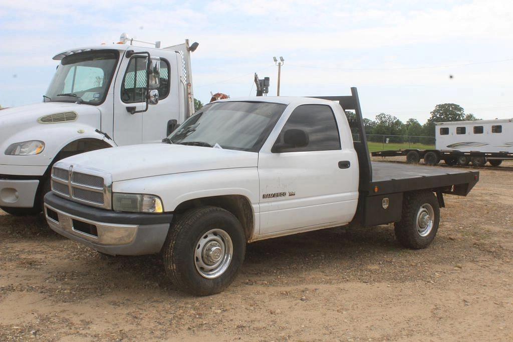 Image of Dodge Ram 2500 Primary image
