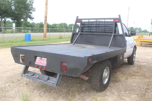 Image of Dodge Ram 2500 equipment image 1