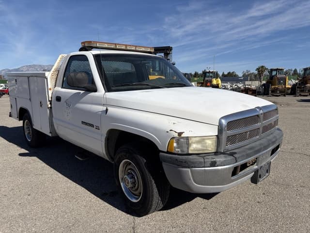 Image of Dodge Ram 2500 equipment image 1