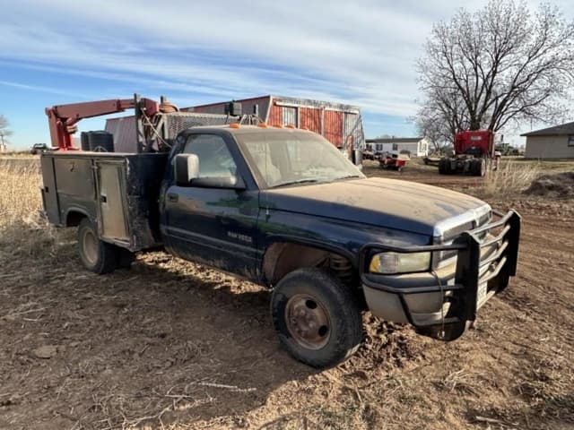Image of Dodge Ram 3500 equipment image 1