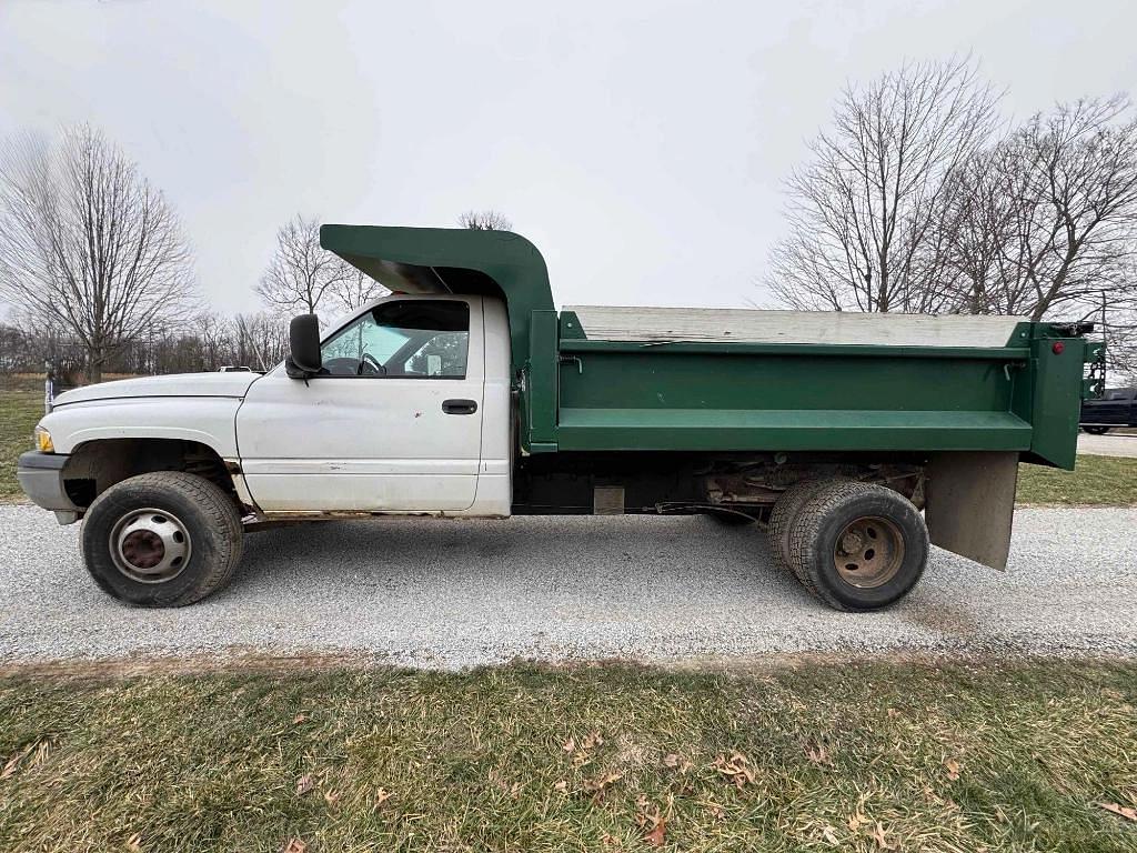 Image of Dodge Ram 3500 Primary image