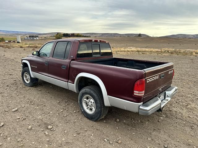 Image of Dodge Dakota equipment image 2