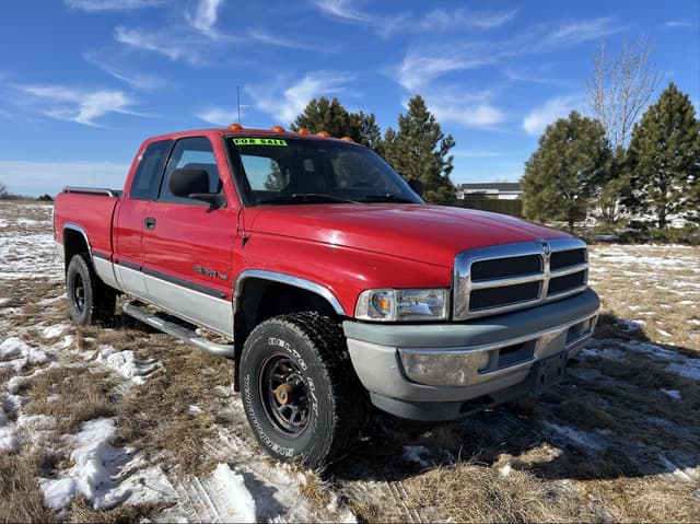 Image of Dodge Ram 1500 equipment image 2
