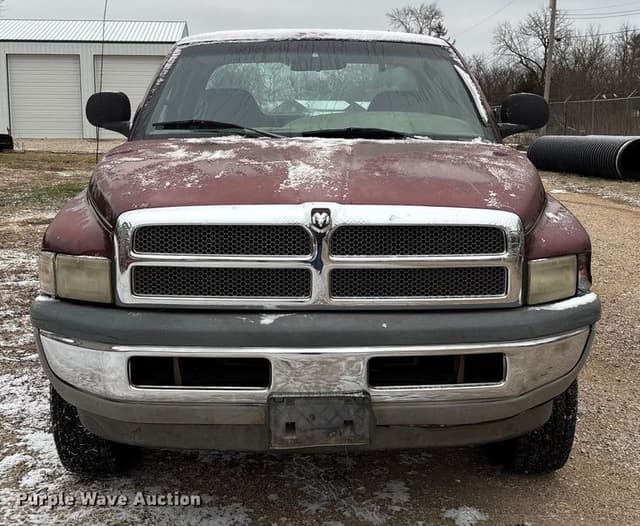 Image of Dodge Ram 1500 equipment image 1