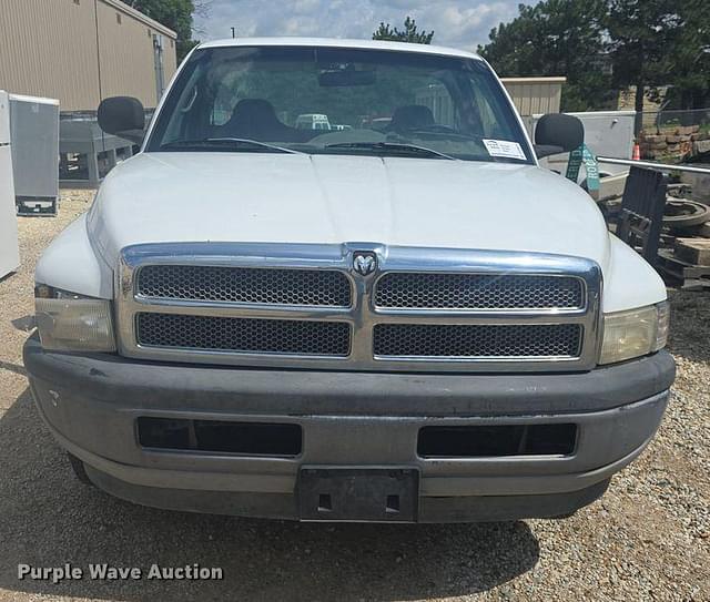 Image of Dodge Ram 1500 equipment image 1