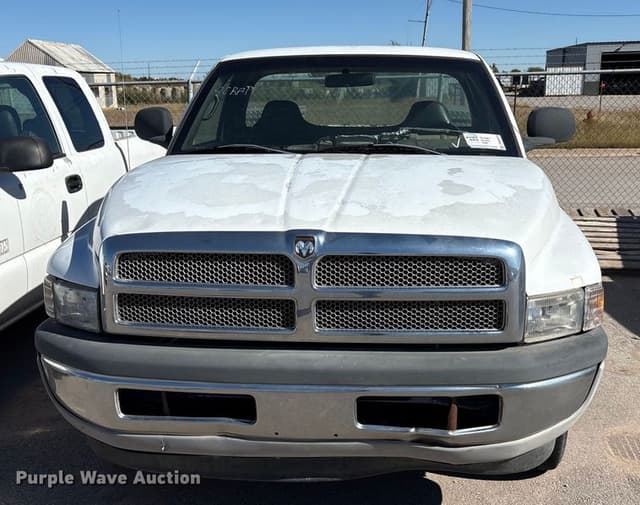 Image of Dodge Ram 1500 equipment image 1