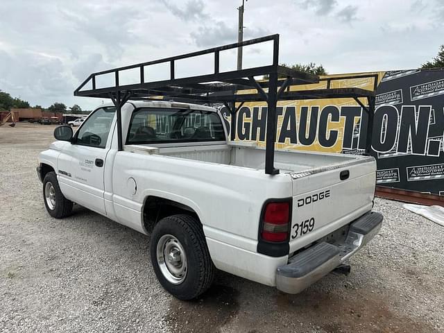 Image of Dodge Ram 1500 equipment image 1