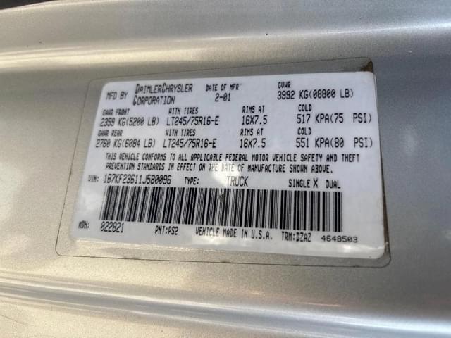 Image of Dodge Ram 2500 equipment image 4