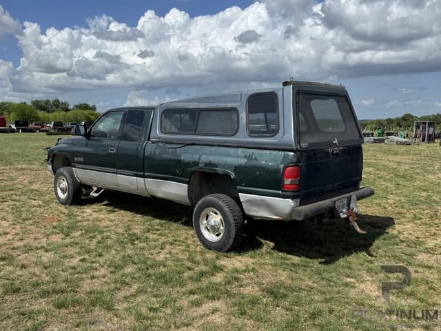 Image of Dodge Ram 2500 equipment image 1