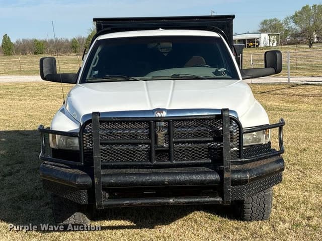 Image of Dodge Ram 2500 equipment image 1