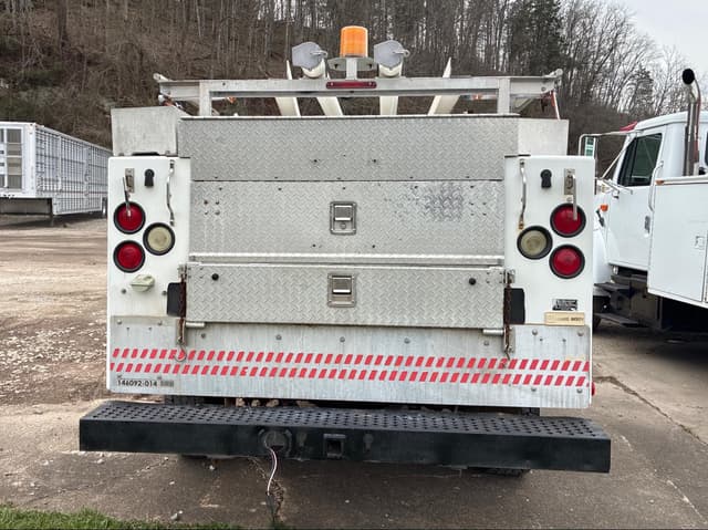 Image of Dodge Ram 2500 equipment image 4