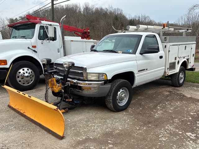 Image of Dodge Ram 2500 equipment image 1