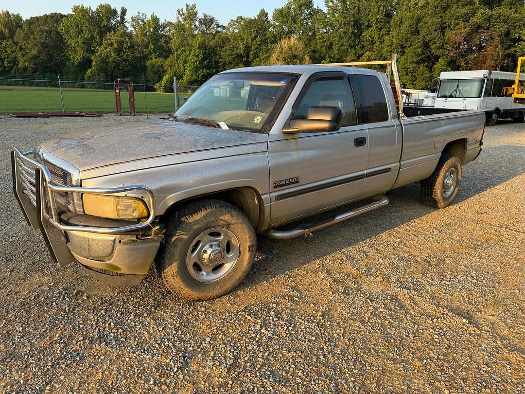 Image of Dodge Ram 2500 Primary image