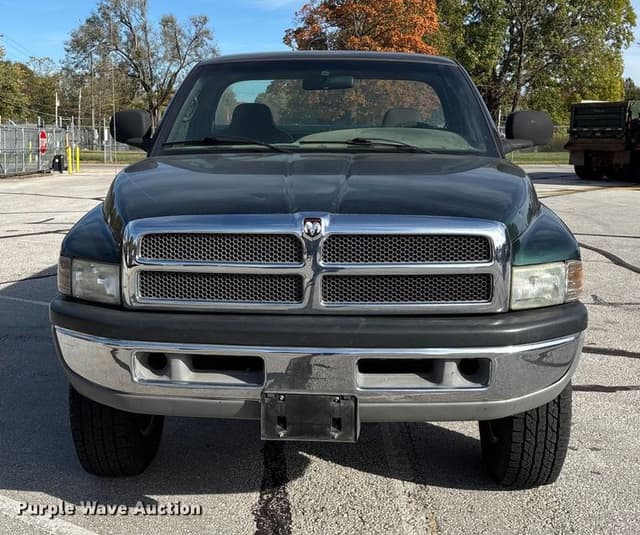 Image of Dodge Ram 2500 equipment image 1