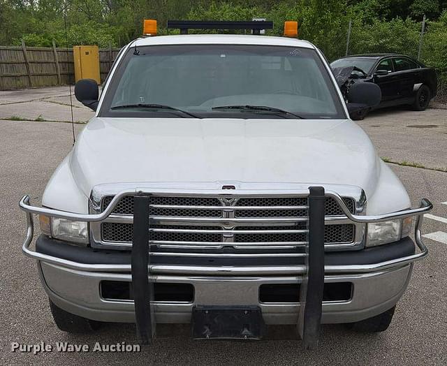 Image of Dodge Ram 2500 equipment image 1