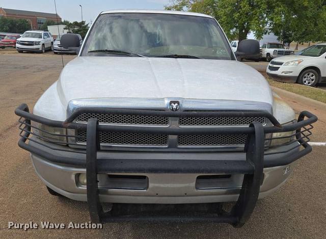 Image of Dodge Ram 2500 equipment image 1