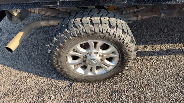Image of Dodge Ram 2500 equipment image 4