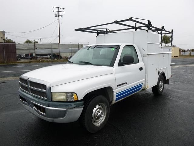 Image of Dodge Ram 2500 equipment image 1