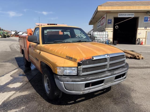 Image of Dodge Ram 2500 equipment image 1