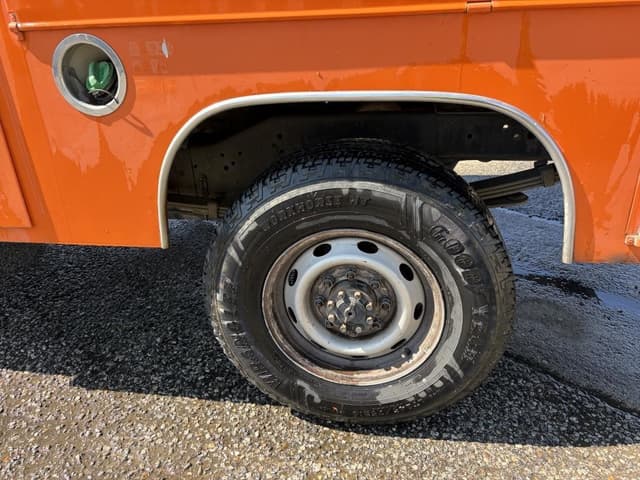 Image of Dodge Ram 2500 equipment image 4