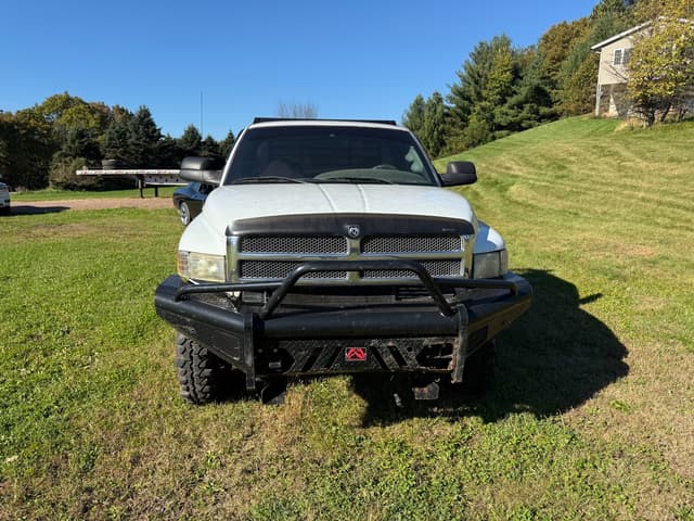 Image of Dodge Ram 2500 equipment image 1