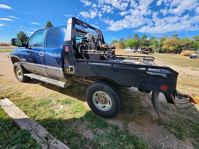 Image of Dodge Ram 2500HD equipment image 3