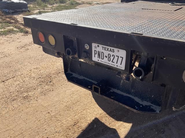 Image of Dodge Ram 2500HD equipment image 3