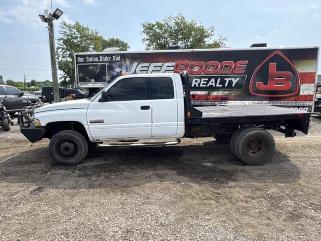 Image of Dodge Ram 3500 equipment image 1