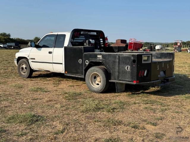 Image of Dodge Ram 3500 equipment image 1