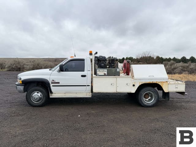 Image of Dodge Ram 3500 equipment image 1