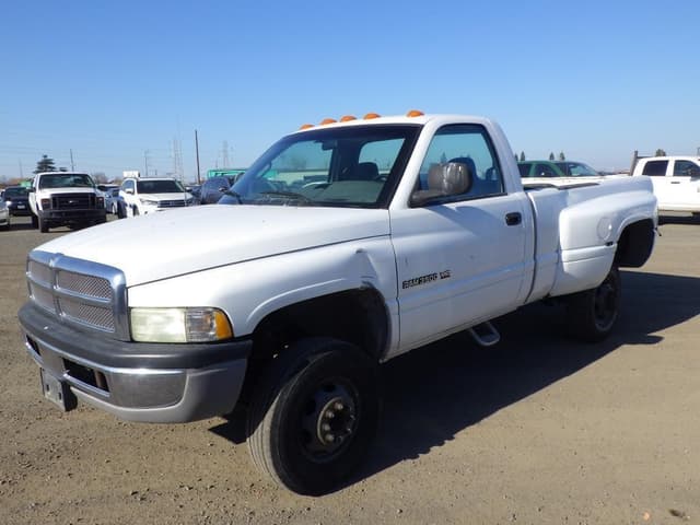 Image of Dodge Ram 3500 equipment image 1