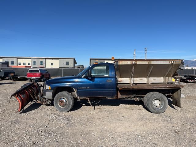 Image of Dodge Ram 3500 equipment image 1